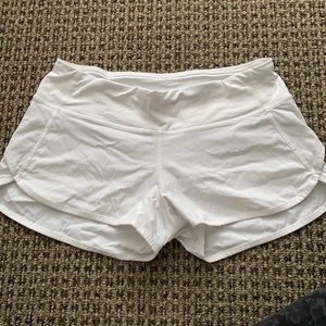 lululemon speed up shorts in white